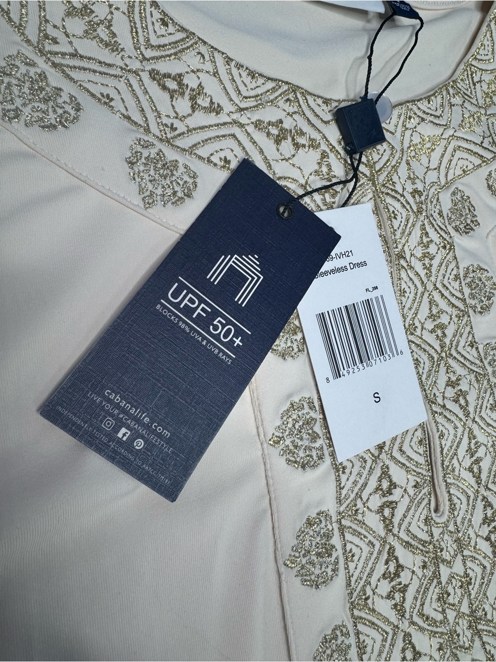 Cabana Life Ivory Metallic Embroidered Sleeveless Shift Dress NWT Size S SPF 50 - Picture 5 of 8